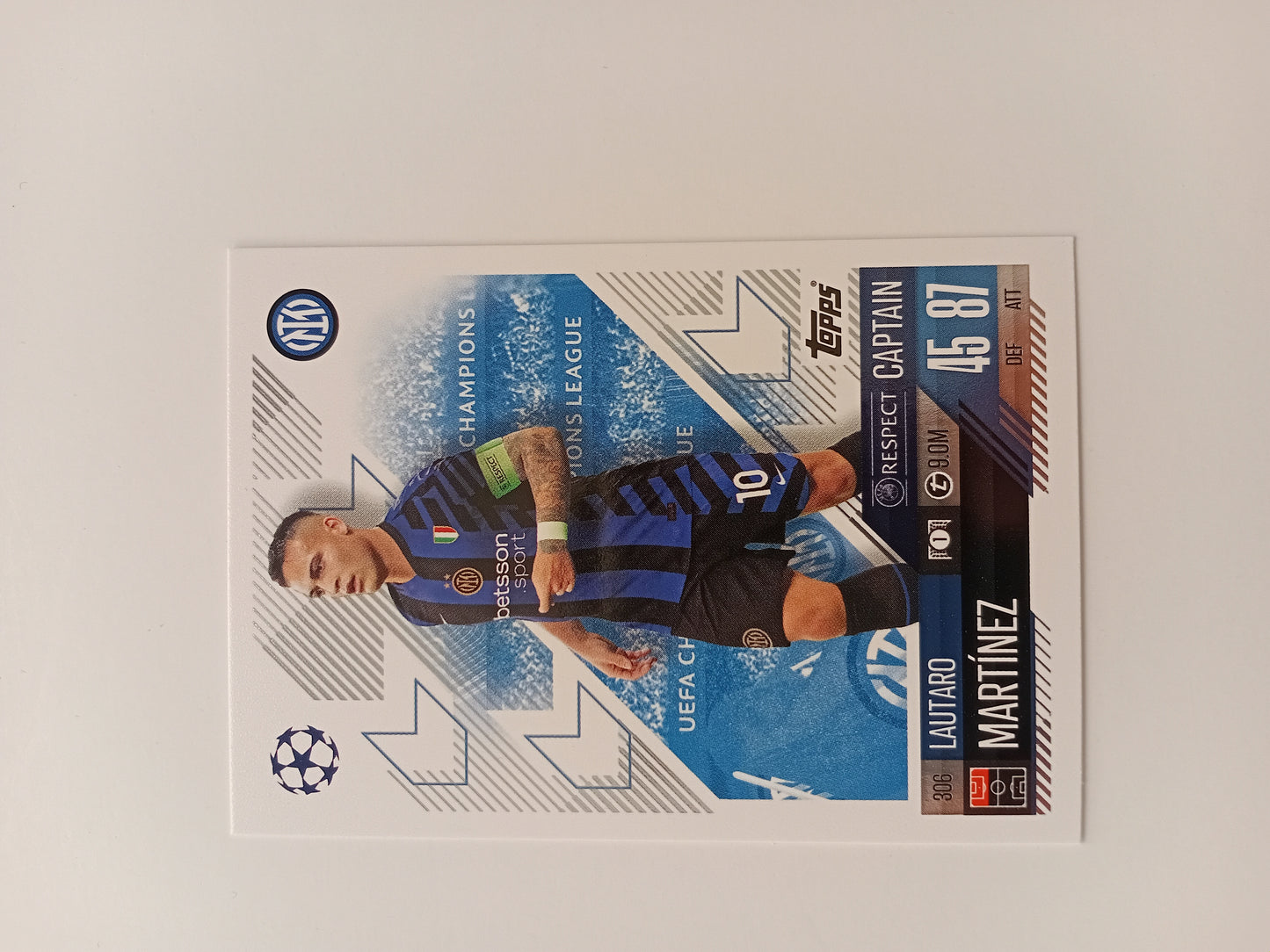 Lautaro Martinez card