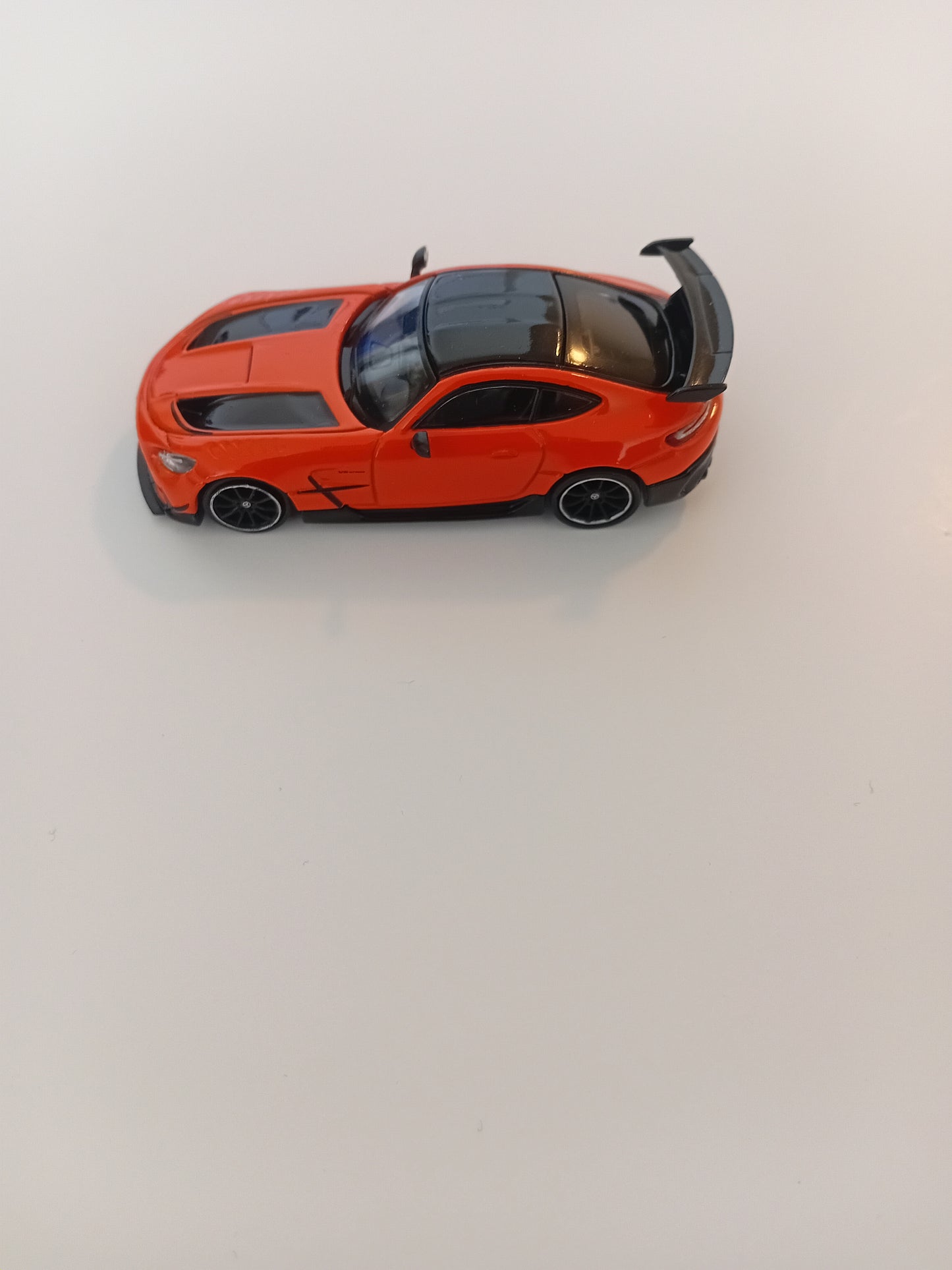 Tarmac Works Mercedes-Benz AMG GT Black Series