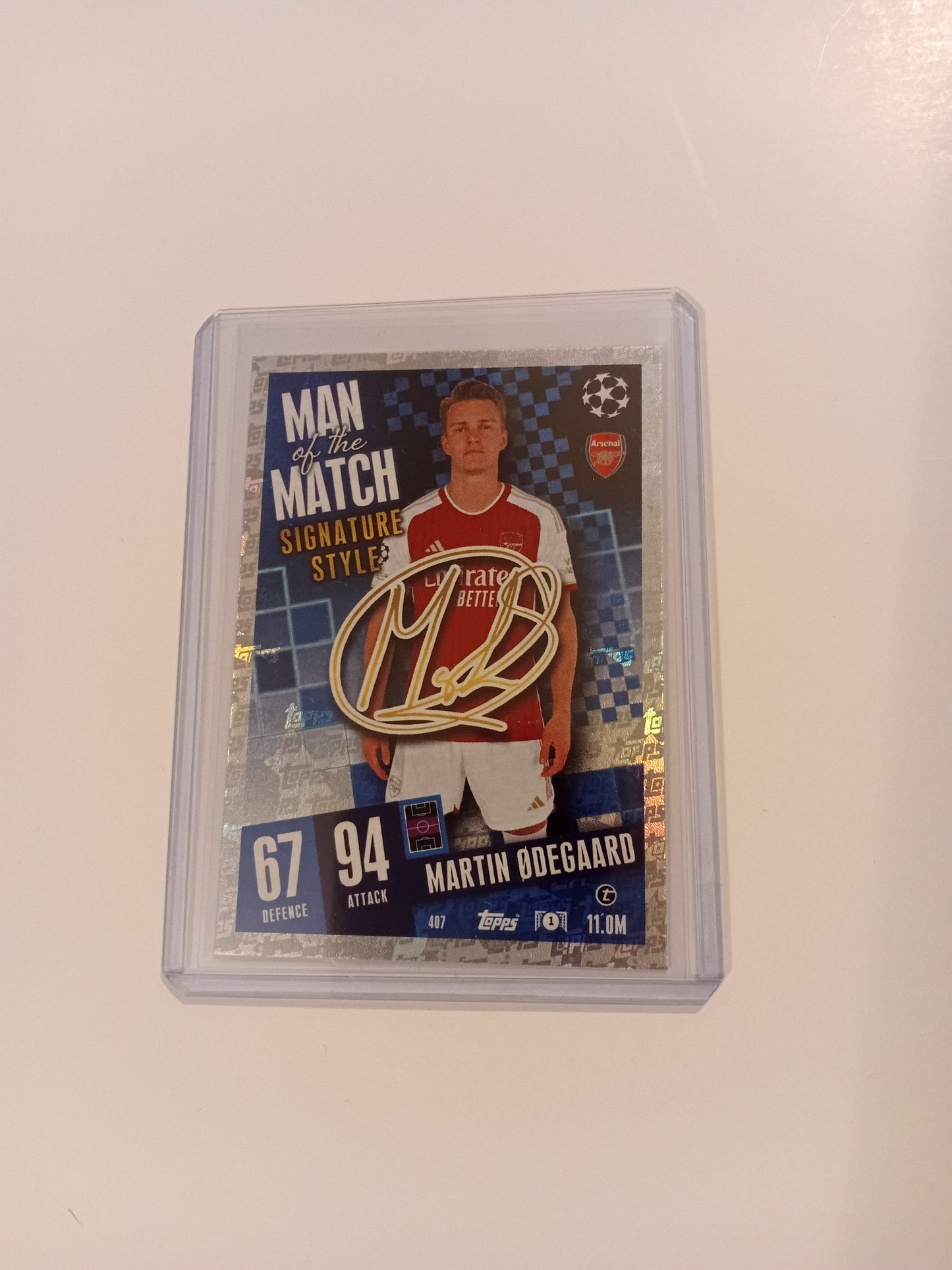 Martin Odegaard card (holo)