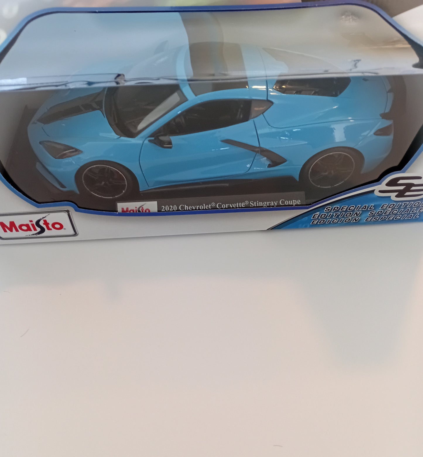 Maisto 1/18 Corvette Stingray Coupe