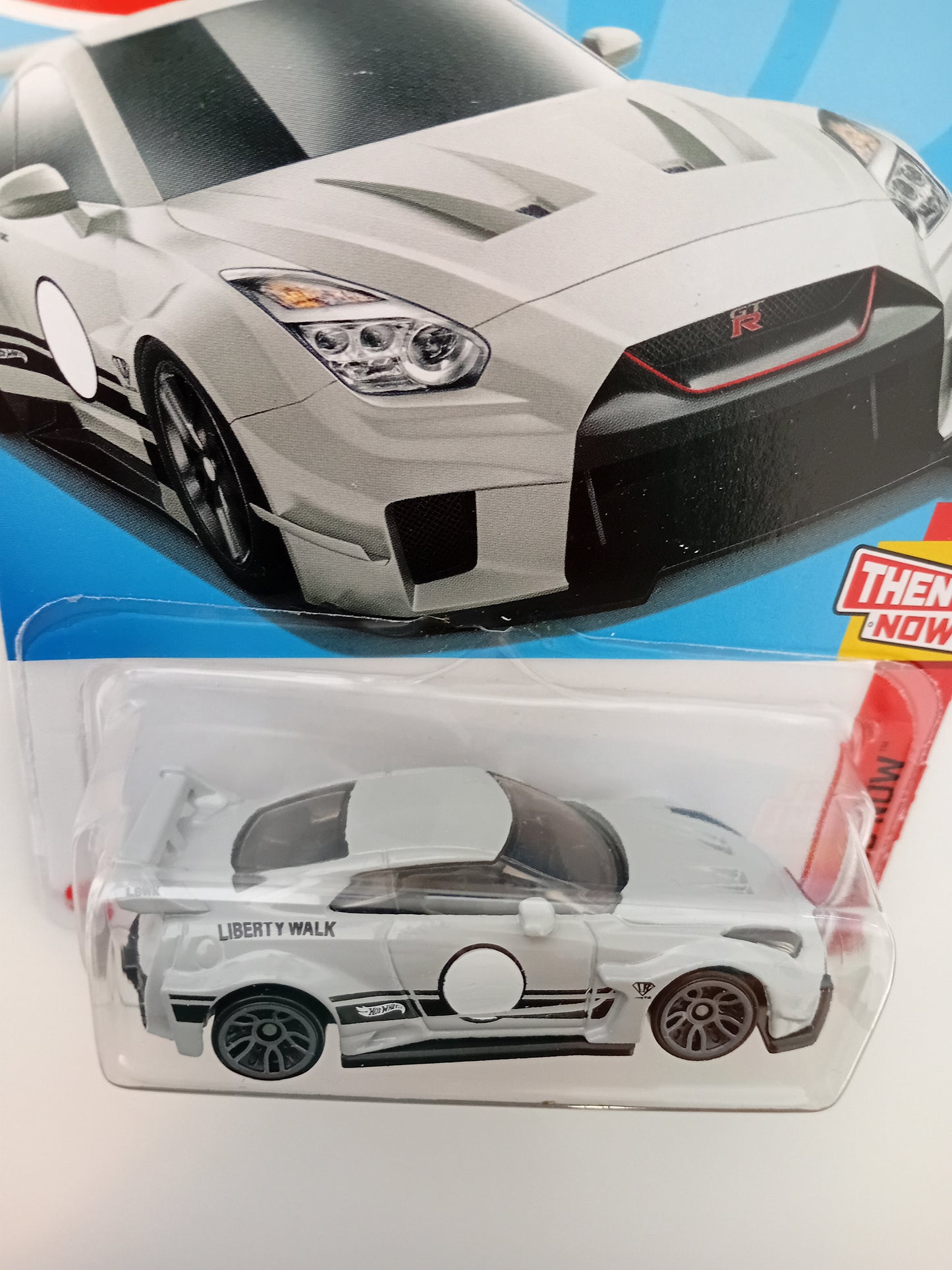 Hot Wheels LB-Silhouette Works GT Nissan 35 GT-RR Ver. 2