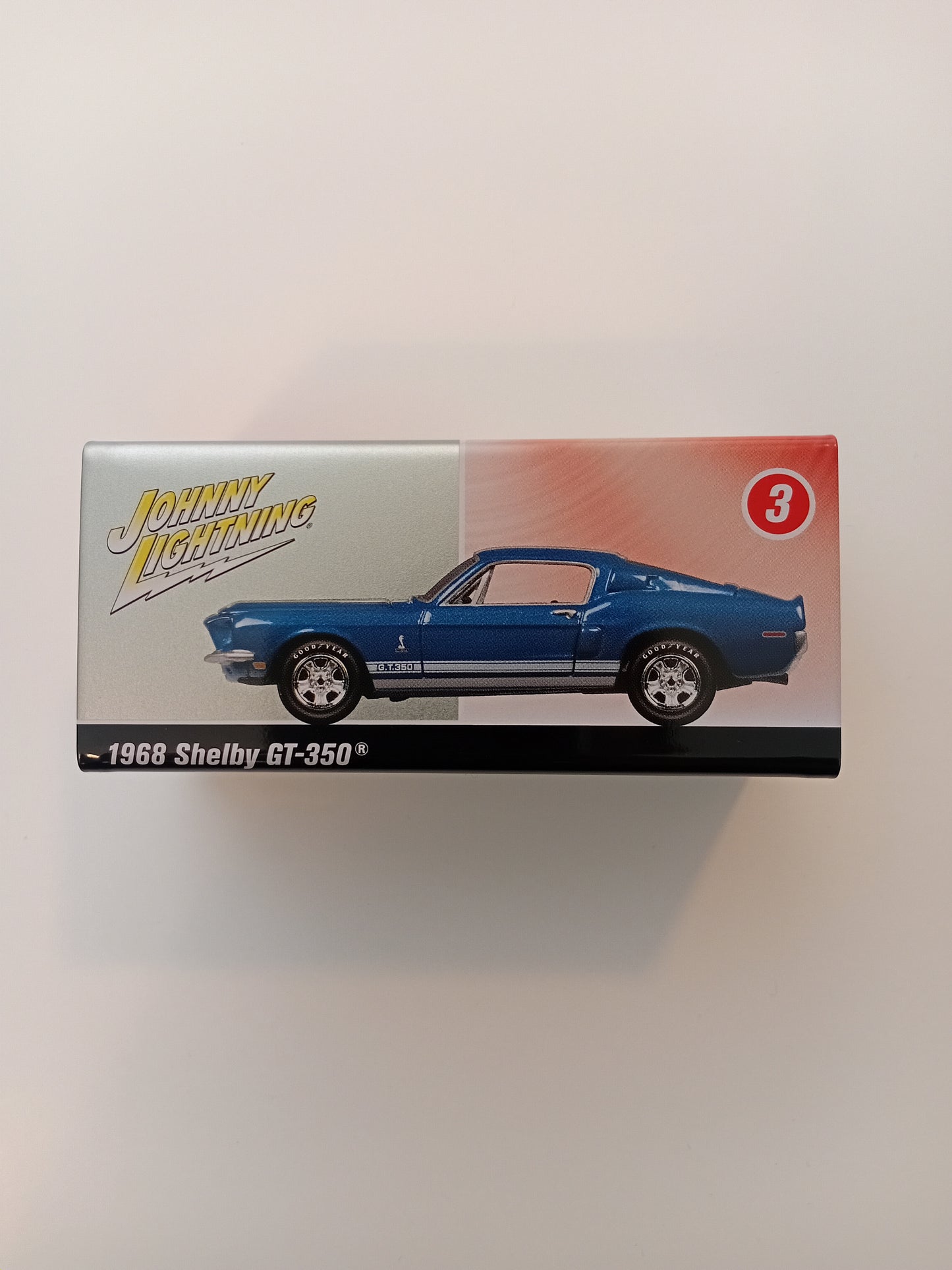Johnny Lightning 1968 Shelby GT 350