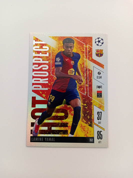 Lamine Yamal card (holo)
