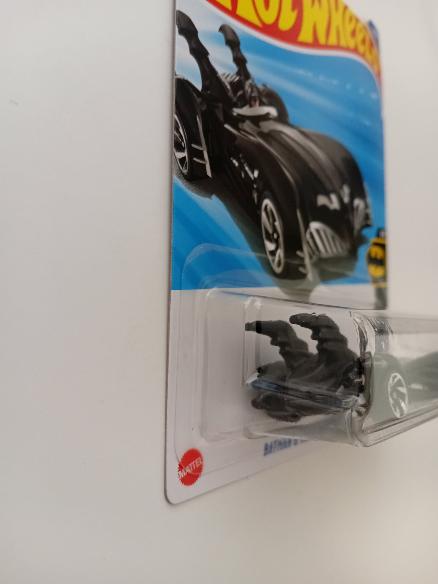 Hot Wheels Batman and Robin Batmobile