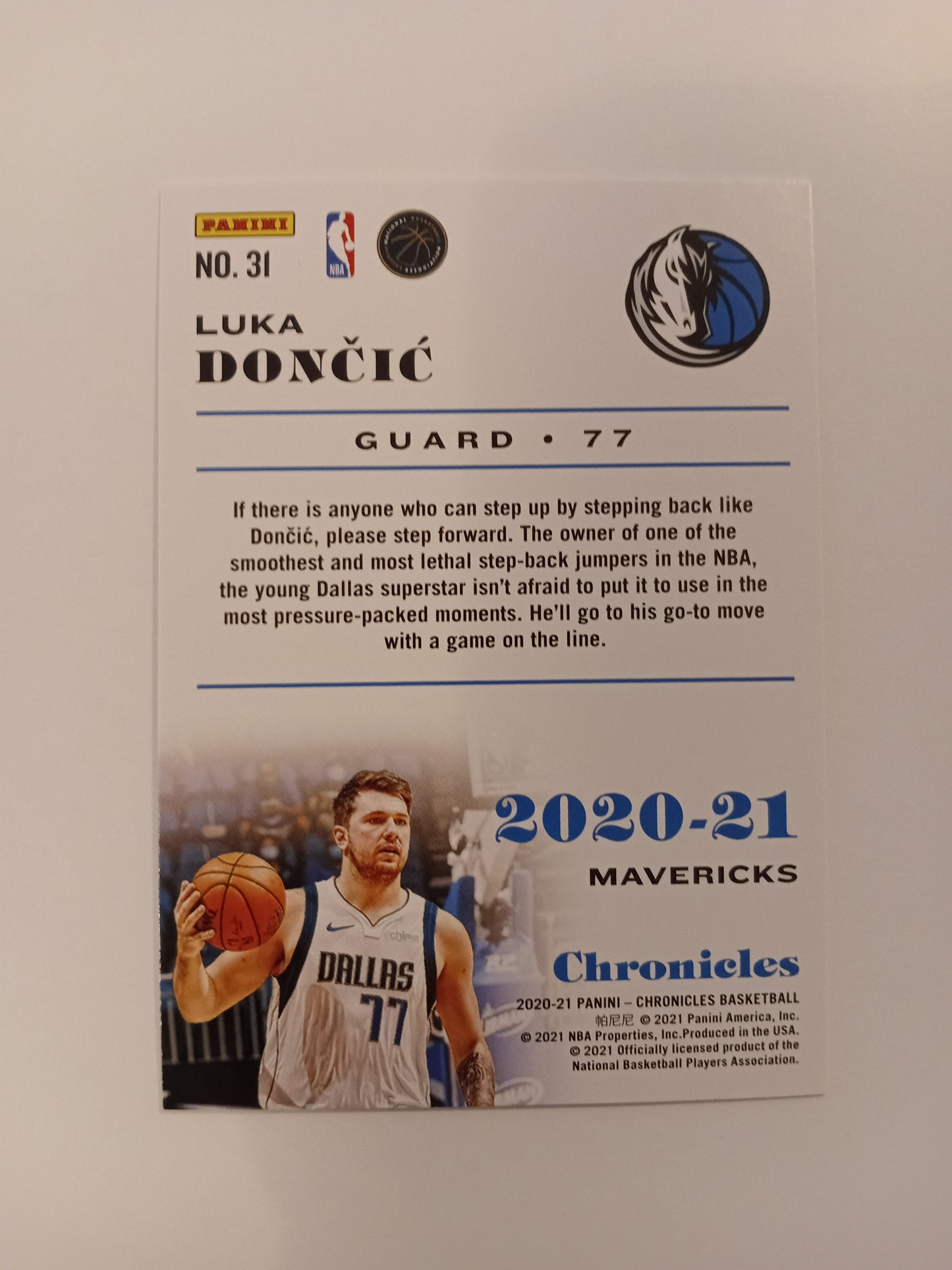 Luka Doncic Pink Parallel Chronicles card