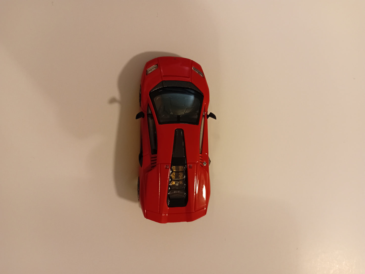 Mini GT Lamborghini Countach Rosso Mars