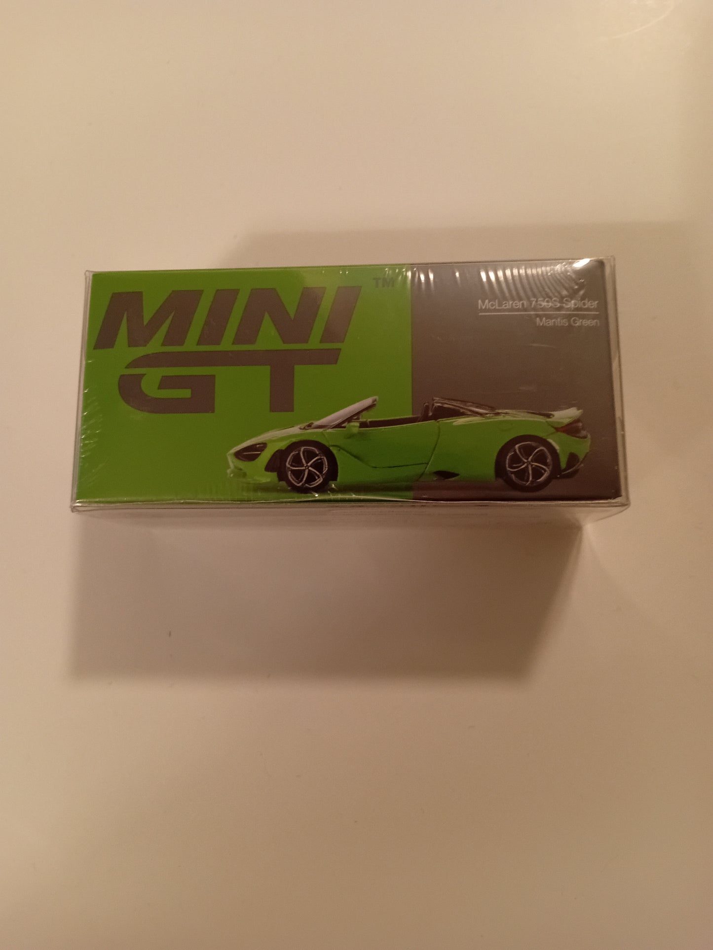 Mini GT McLaren 750S Spider (mantis green)
