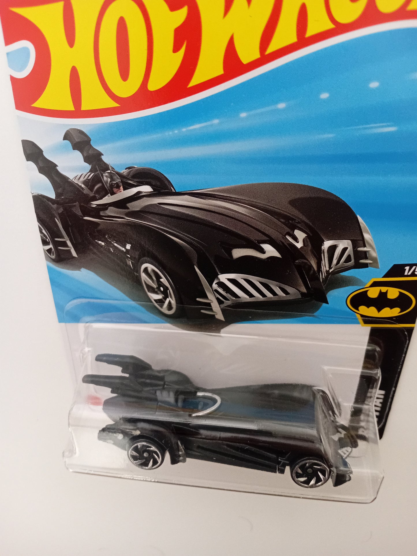 Hot Wheels Batman and Robin Batmobile