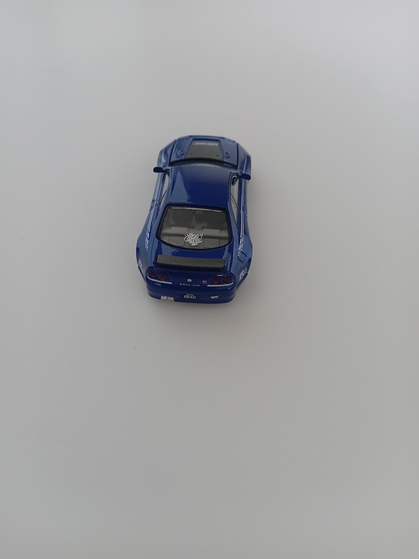 Kaido House Mini GT Nissan Skyline GTR (R33)